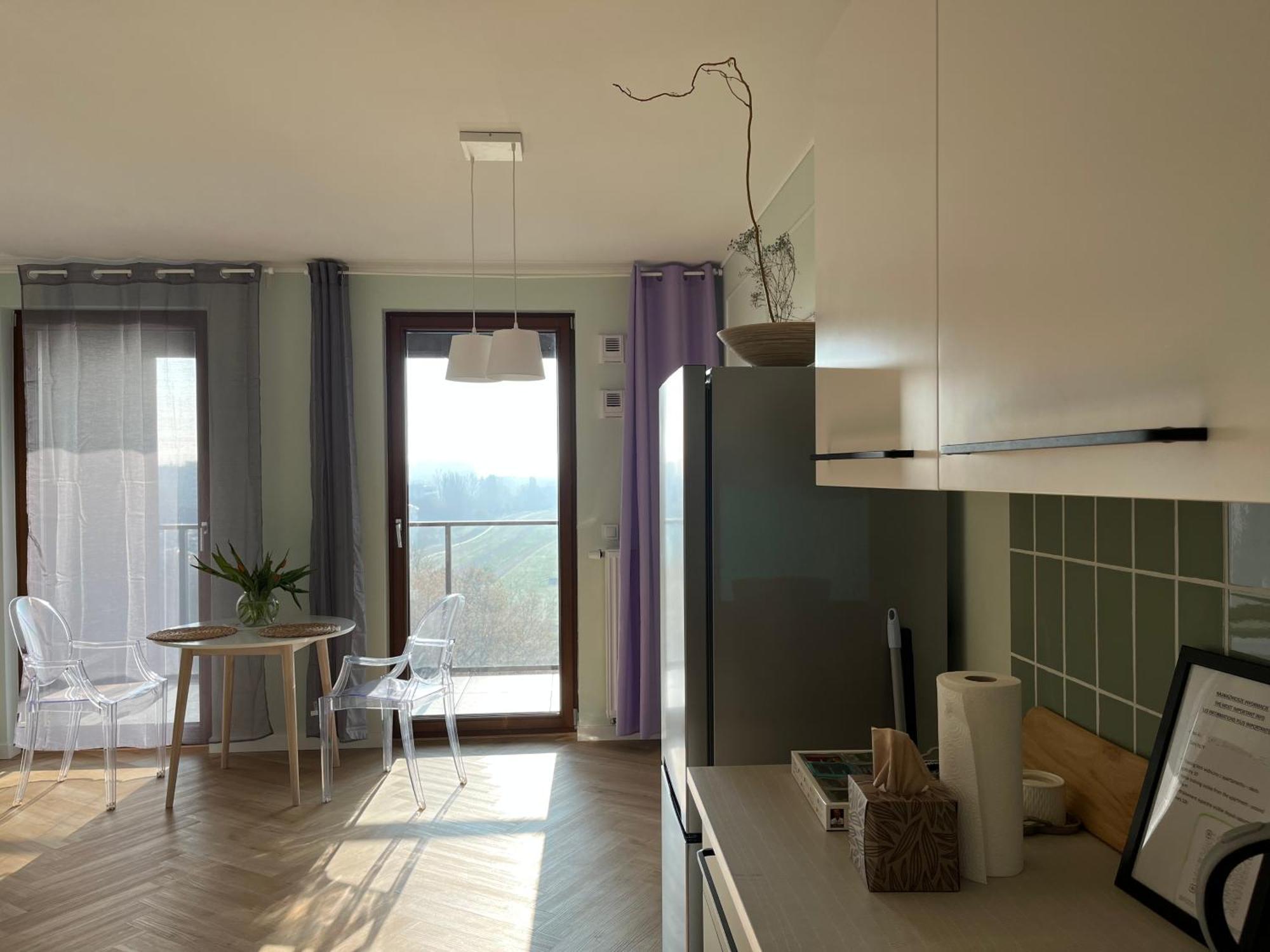 Warsaw Airport Wyscigi - City And Green View Apartment With Underground Garage Экстерьер фото